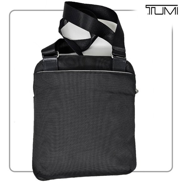 Tumi Arrive McCarren Crossbody Black - Picture 2 of 6